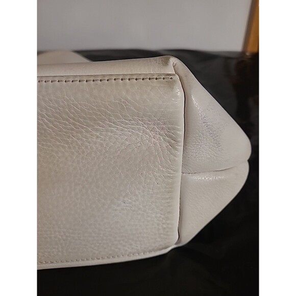 Dooney & Bourke Dillen Ivory Pebbled Leather Hobo Bag Large Pocket Sac Purse - Picture 4 of 16